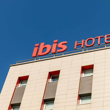 Ibis Istanbul Esenyurt Hotel Екстериор снимка
