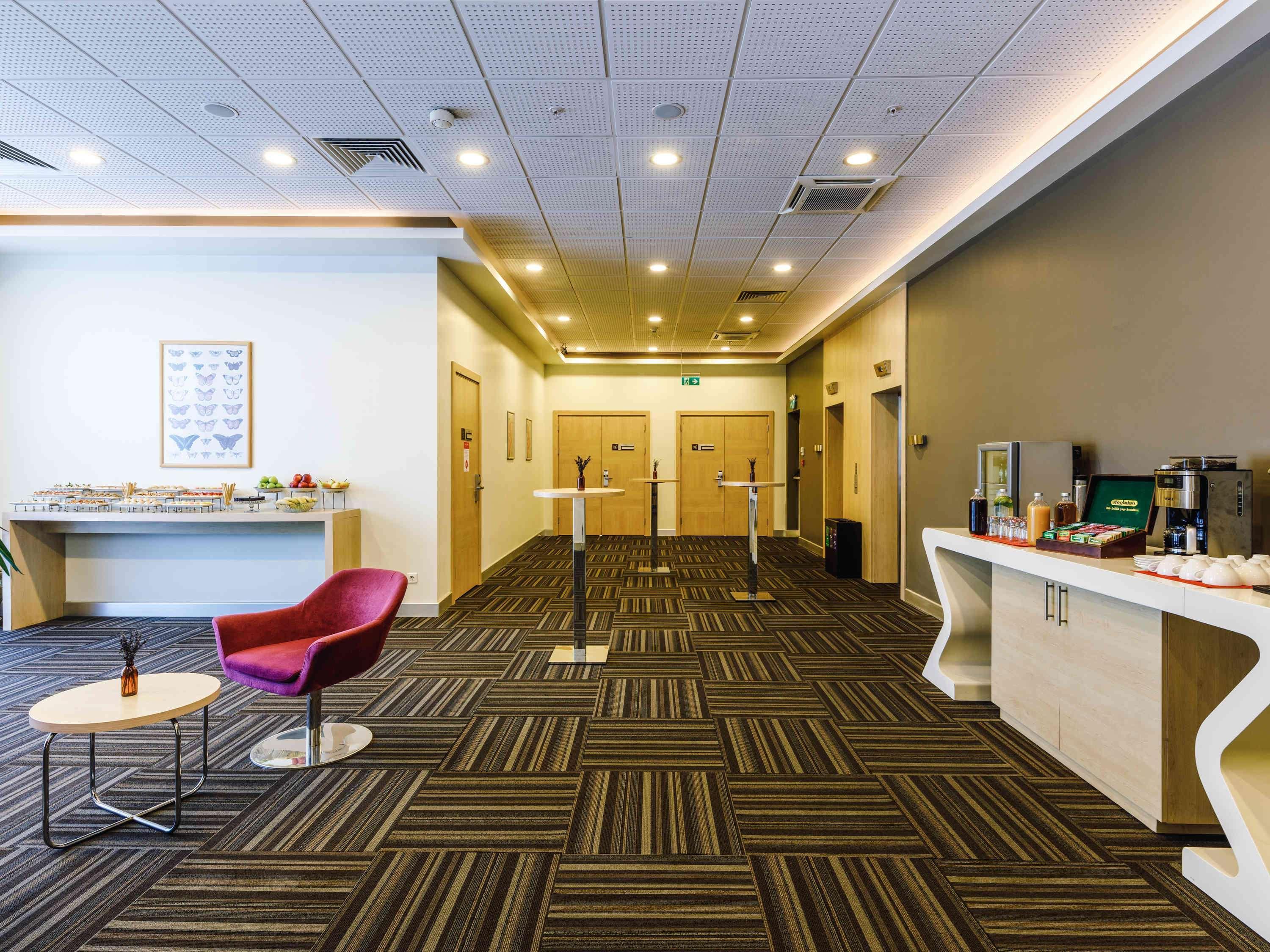 Ibis Istanbul Esenyurt Hotel Екстериор снимка